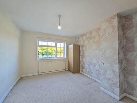 5 bedroom semi-detached house to rent - Photo 4