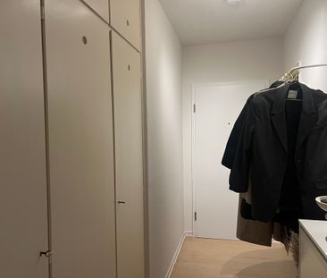 Klein, aber oho! Modernes City-Nest mit Balkon in Top-Lage Hockstei... - Foto 1