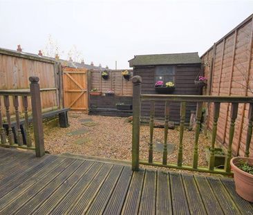 2 bedroom terraced house to rent - Photo 1