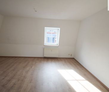 Zentral gelegene 2-Raum-Wohnung in Scheibenberg!! - Photo 2