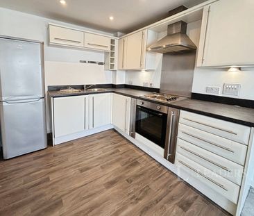 1 bedroom apartment to rent Elmira Way, Salford, Greater Manchester... - Photo 2