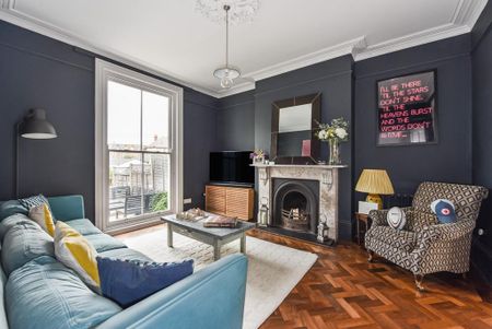 4 bedroom terraced house to rent - Photo 4