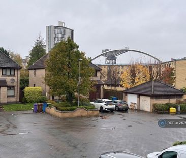 2 bedroom terraced house to rent - Photo 4