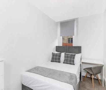2 bedroom flat to rent - Photo 5