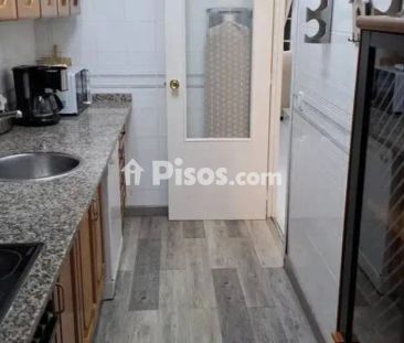 Casa adosada en alquiler en Calle Mariposa - Foto 5