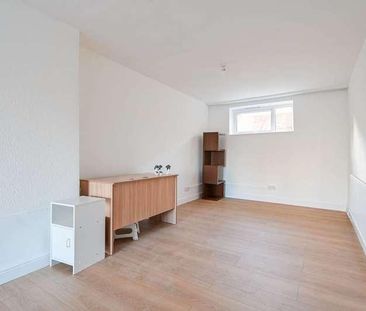 Saltram Close, Tottenham, N15 - Photo 5