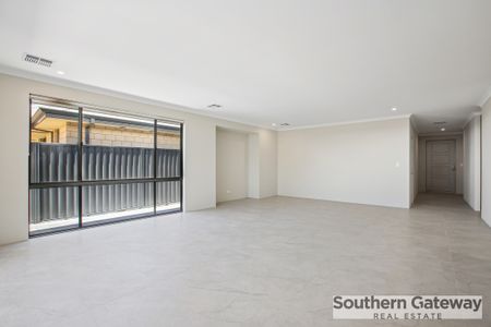 BRAND NEW 4X2 HOME FOR RENT IN WELLARD! - Photo 3