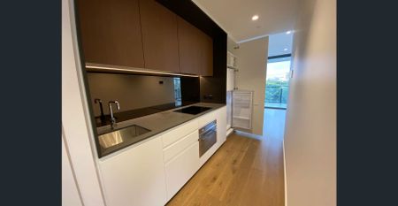 1 Bedroom + Study room in Central Park - Photo 4