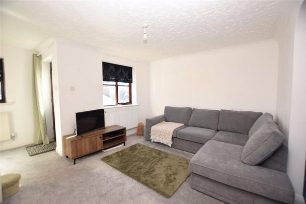 2 bedroom semi-detached house to rent - Photo 1