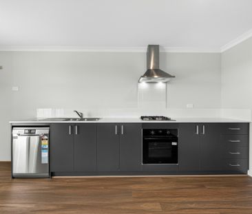 Brand New Two Bedroom Dual Living Property! - Photo 5