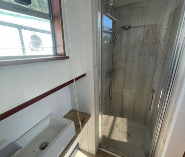 1 Bed House Boat, Henley Road, RG4 - Photo 6