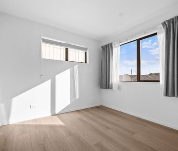 3 Bedrooms on Gossamer Dr - Photo 6