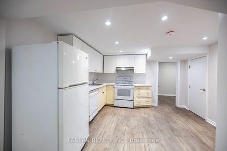 For Lease - 621 Gibbons Street Unit# Bsmt#1, Oshawa, Ontario - Photo 5