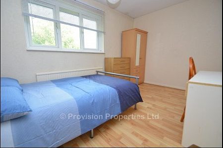 2 Bedroom House, City Centre, Leeds University - Photo 5