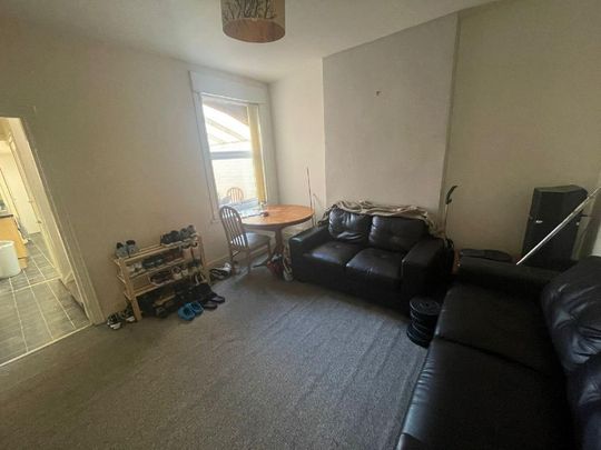 4 bedroom house share to rent - Photo 1