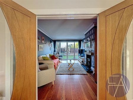 5 bedroom house to rent - Photo 2