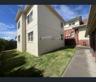 4/40 Aberdeen Street, Geelong West, Vic 3218 - Photo 4