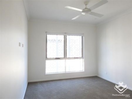 4 br Townhouses next door to Sunnybank Hills State School - Photo 4