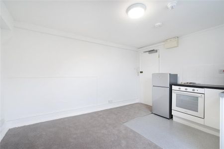 Studio to rent - Photo 3