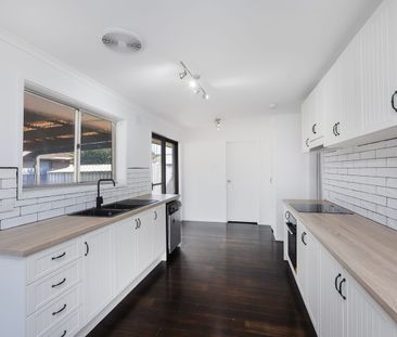 Neat Family Home - Photo 4