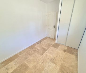 Location Appartement 2 pièces 33m² MARSEILLE 9ème - Photo 6