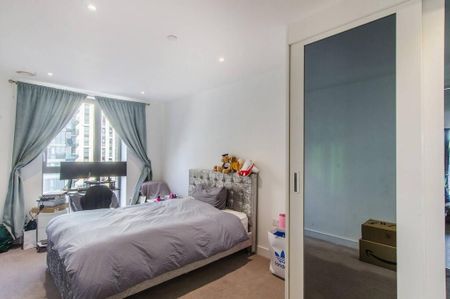 2 Bed Flat, Heritage Tower, E14 - Photo 2