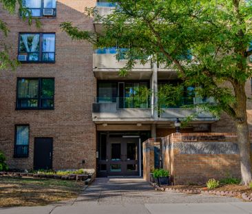 For Lease - 1177 Belanger Avenue Unit# 312, Billings Bridge - River... - Photo 2