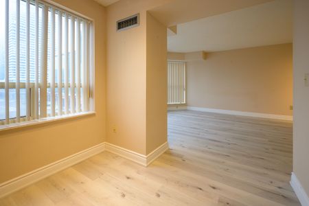 For Lease - 335 Webb Drive Unit# 702, Mississauga, Ontario - Photo 3