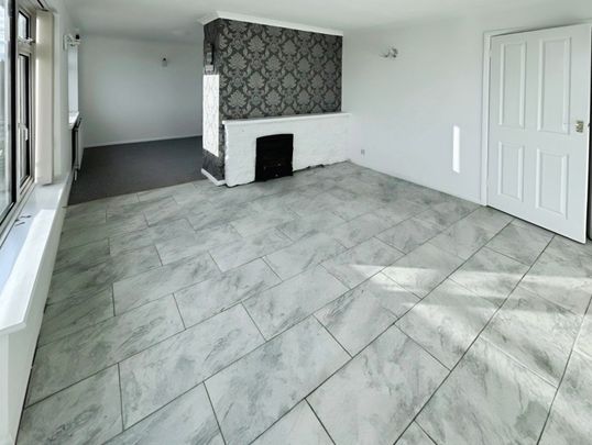 4 bedroom House To Let Total Size: 1152 SQ FT - Photo 1