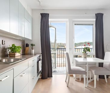 Huddinge - 1rok - 6mån - 10.925kr/mån - Photo 2