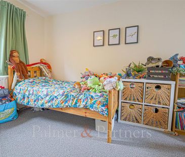 3 bedroom terraced house to rent - Photo 5