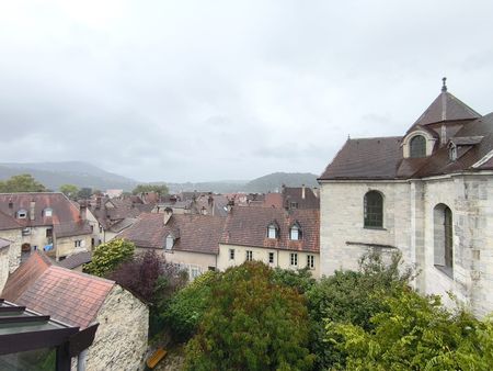 Location Appartement 2 pièces 37m² BAUME LES DAMES 25110 - Photo 3