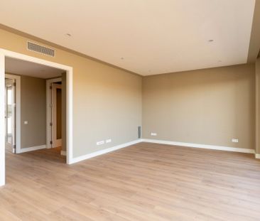 Piso de alquiler en Ronda de Jean Monnet, 230, Can Gambús - Photo 6