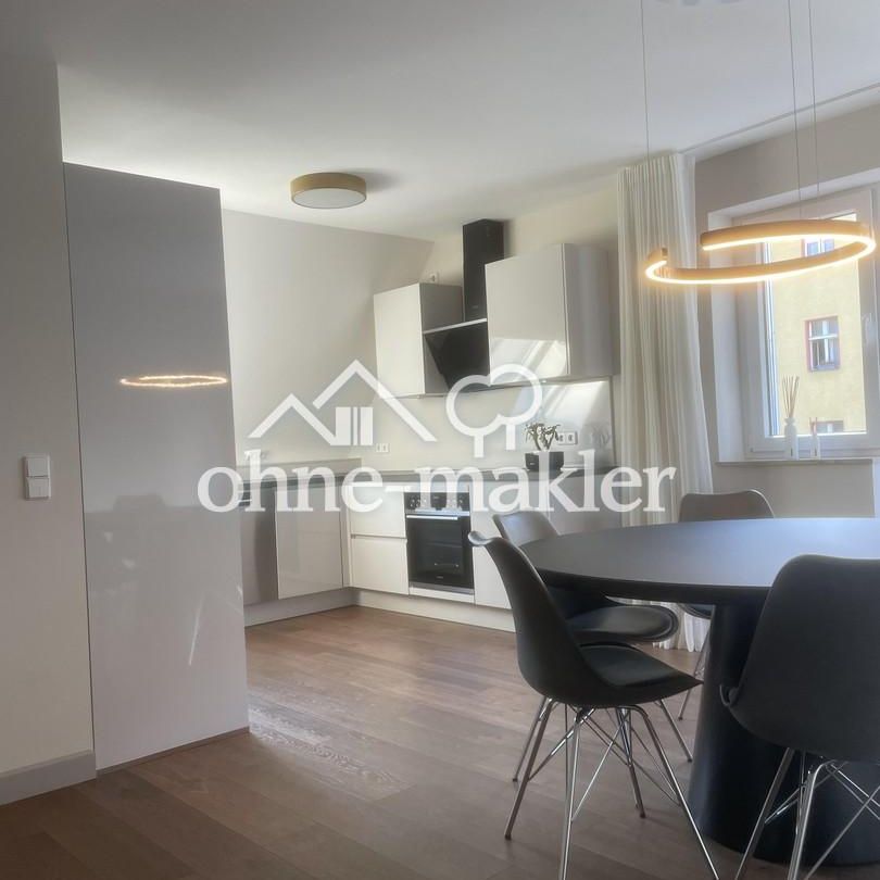 Stilvolle 2-Zimmer-Wohnung mit hochwertiger Luxusausstattung, vollmöbliert, 2.100 € Mietpauschale - Photo 1