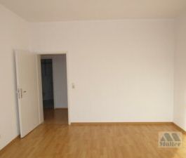 Jößnitzer Str. 141, Wohnung 11 ~~~ 2 Balkone, Bad mit Wanne und Dus... - Photo 2