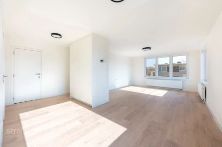 TE HUUR / Recent gerenoveerd 2 slpk appartement vlak bij het Galgenweel - foto 4