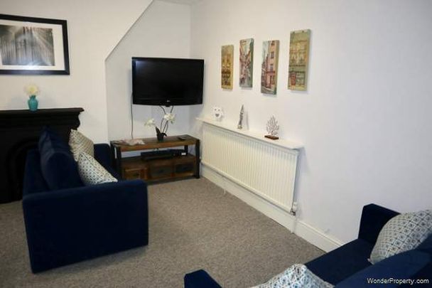 2 bedroom property to rent in Cardiff - Photo 1