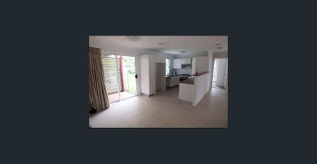 Comfort, Style, and Space - Photo 4