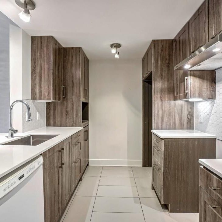 Nouveauté sur le marché Appartement à louer - Laval (Fabreville) (Est) - Photo 1