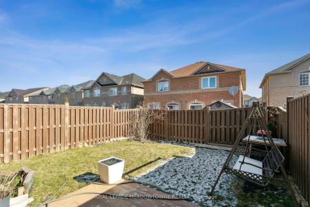 Semi-Detached Home For Lease | W8141892 - Photo 3