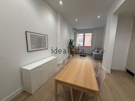 Alquiler de estudio en Calle Sebastián de Eslava - Photo 2