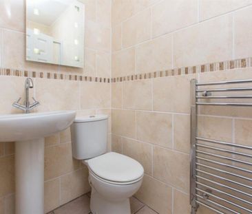 1 bedroom private hall to rent - Photo 4