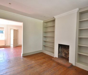 2 bedroom terraced house to rent - Photo 4