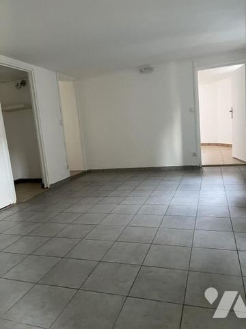 DOURGES - APPARTEMENT A LOUER - Photo 4