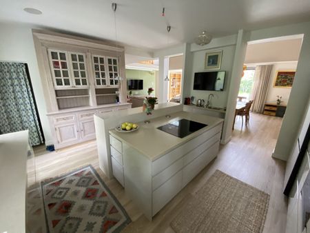 Nowoczesny dom na wynajem w Konstancinie - Photo 5