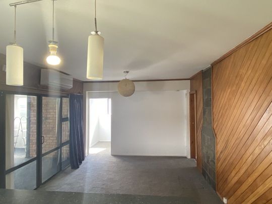 8 Freyberg Avenue, Papatoetoe - Photo 1