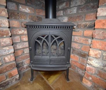 4 bedroom barn conversion to rent - Photo 3