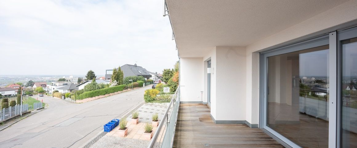Doppelwohnhaushälfte mit Terrasse in begehrtester Lage Weinheims - Photo 1