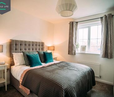 4 bedroom semi-detached house to rent - Photo 1