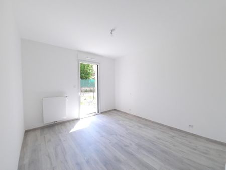 Appartement T3 à louer Chavagne - 60 m² - Photo 3